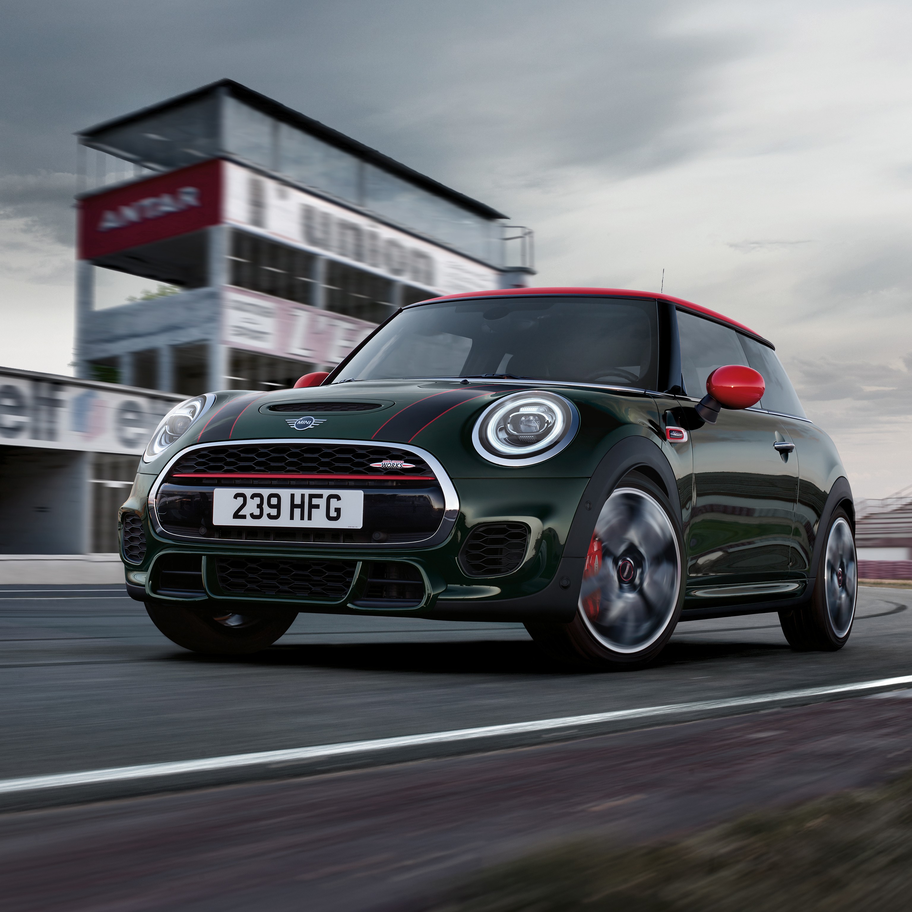 JOHN COOPER WORKS – front view
